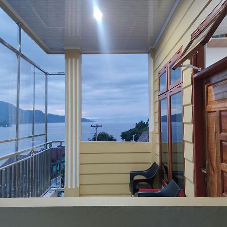 Tama View Bed & Breakfast Tuktuk Siadong Exterior photo